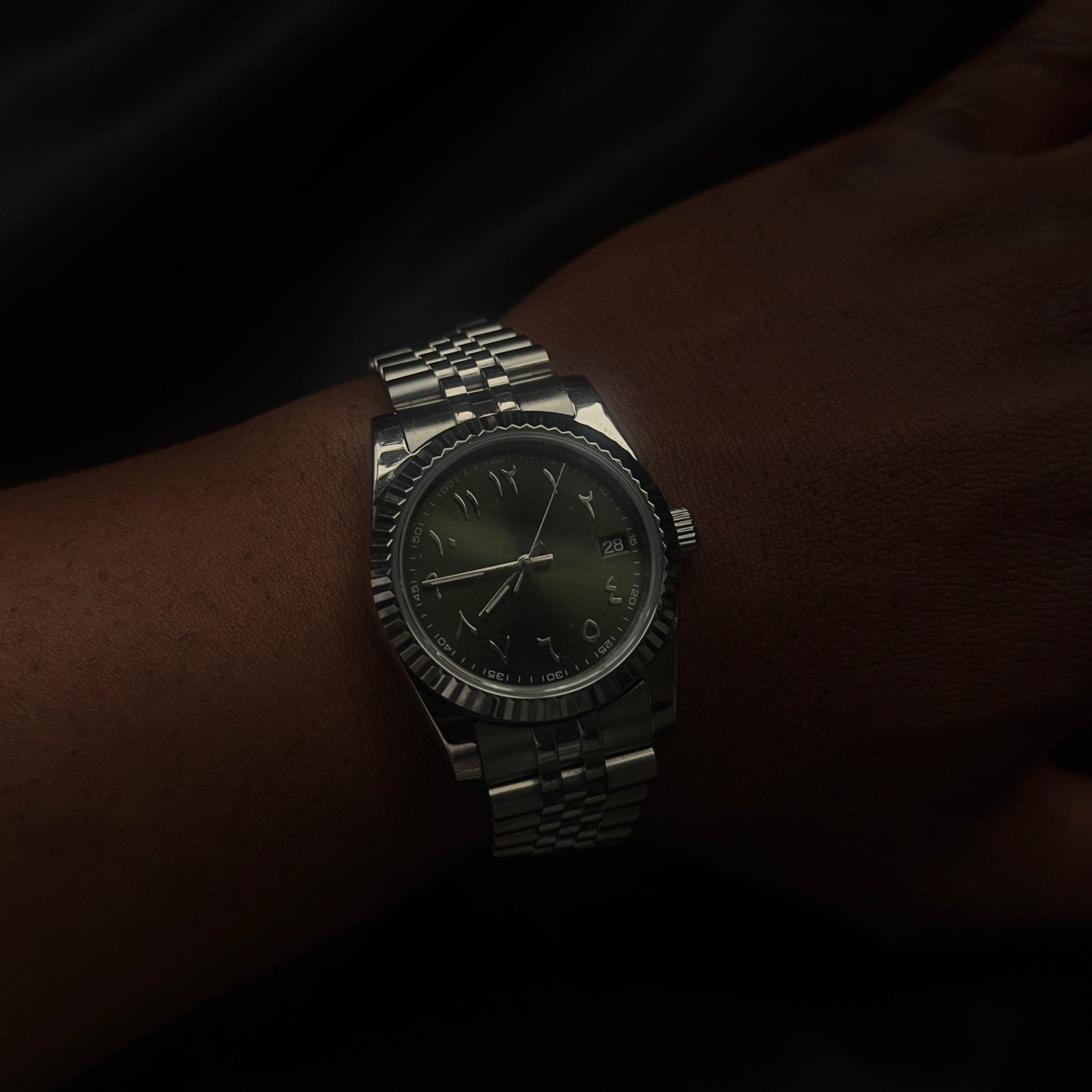 THE GRAPE - GREEN ARABIC DIAL